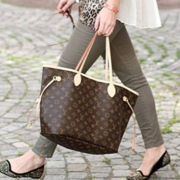 Louis Vuitton Handbags - 💎✨BEAUTIFUL✨💎Authentic Louis Vuitton Monogram Neverfull MM Tote Bag